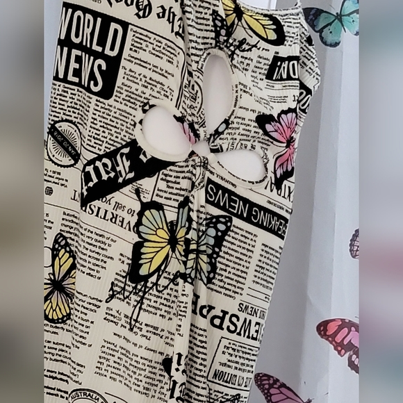 Women's Spaghetti Strap  Maxi News Print and Butterflies Dress - Picture 6 of 7